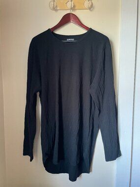 Mens Elwood Curved Hem & Drop Tail Hem Long sleeve t shirt. Black. XL